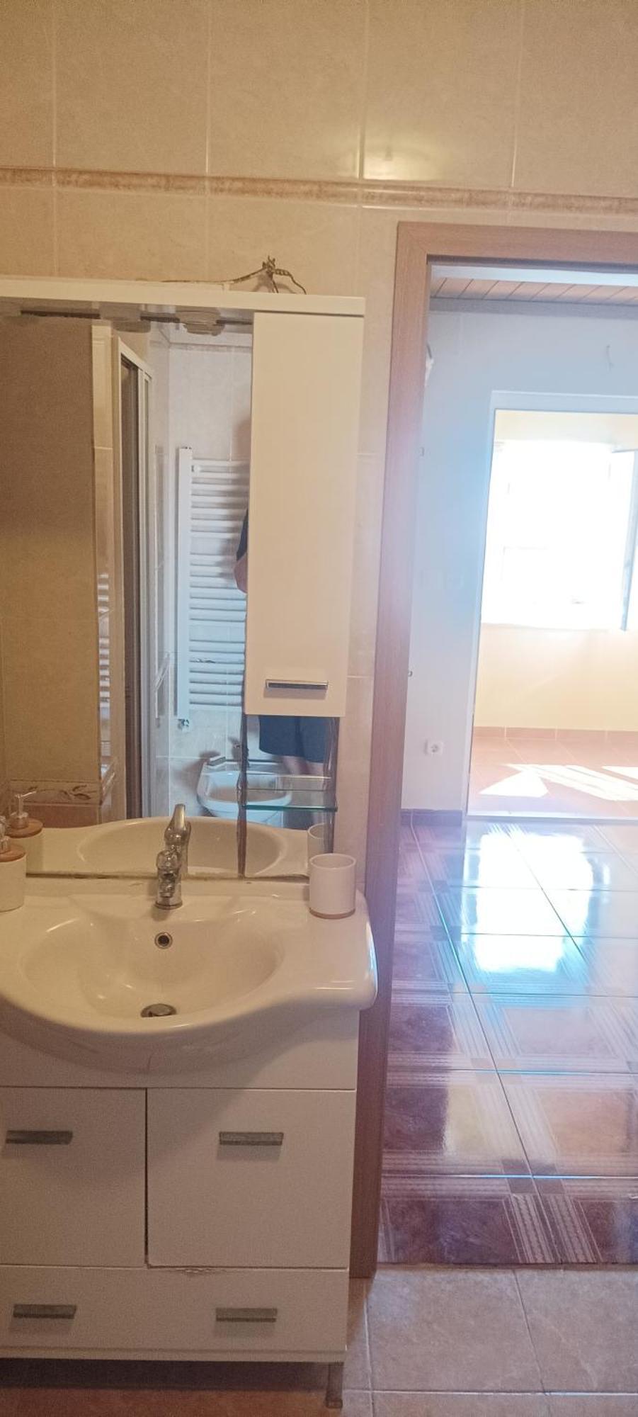 Benjamin Apartment